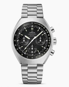 The sturdy fake Omega Speedmaster Mark II 327.10.43.50.01.001 watches are made from stainless steel.