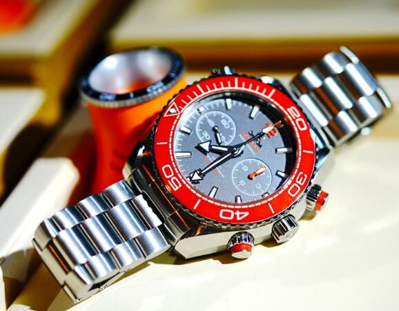 The Seamaster Planet Ocean is with high performance and top quality.