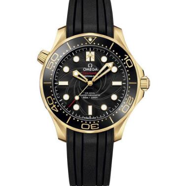 The timepiece has been favored by many watch fans of Omega, movie fans of 007 seris and watch collectors.